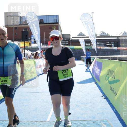 09.08.2026 - GEWOBA Citytriathlon Bremen Yannick Fuchs http://msf.ph/oto/9940531 09.08.2026 15:39:51 Ziel 233, 478 meine-sportfotos.de