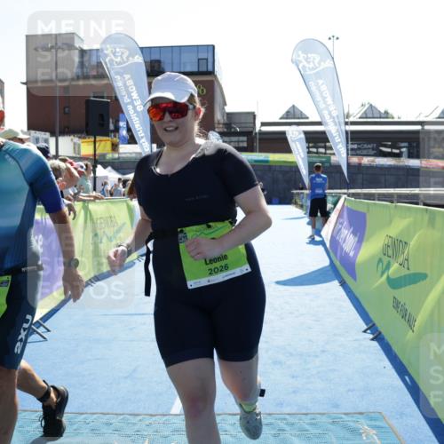 09.08.2026 - GEWOBA Citytriathlon Bremen Yannick Fuchs http://msf.ph/oto/9940533 09.08.2026 15:39:51 Ziel 233, 478 meine-sportfotos.de