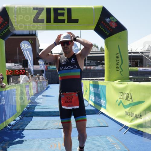 09.08.2026 - GEWOBA Citytriathlon Bremen Yannick Fuchs http://msf.ph/oto/9940553 09.08.2026 13:41:45 Ziel  meine-sportfotos.de