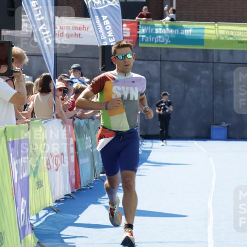 09.08.2026 - GEWOBA Citytriathlon Bremen Yannick Fuchs http://msf.ph/oto/9940584 09.08.2026 13:42:40 Ziel 604 meine-sportfotos.de