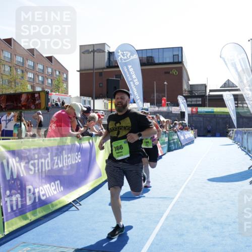 09.08.2026 - GEWOBA Citytriathlon Bremen Yannick Fuchs http://msf.ph/oto/9940623 09.08.2026 15:40:50 Ziel 198, 366 meine-sportfotos.de