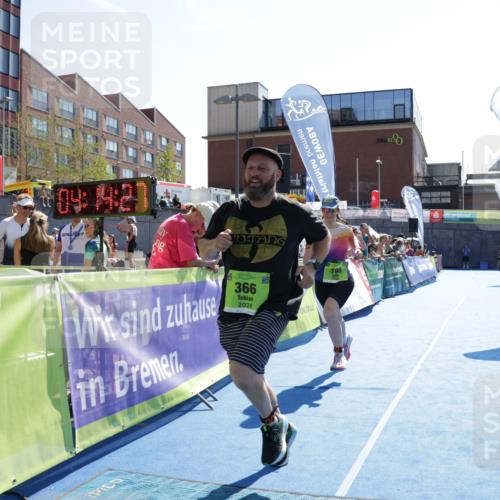 09.08.2026 - GEWOBA Citytriathlon Bremen Yannick Fuchs http://msf.ph/oto/9940626 09.08.2026 15:40:50 Ziel 198, 366 meine-sportfotos.de