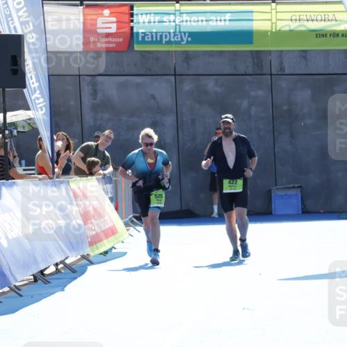09.08.2026 - GEWOBA Citytriathlon Bremen Yannick Fuchs http://msf.ph/oto/9940642 09.08.2026 15:40:57 Ziel  meine-sportfotos.de