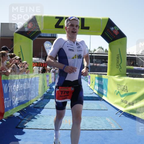 09.08.2026 - GEWOBA Citytriathlon Bremen Yannick Fuchs http://msf.ph/oto/9940702 09.08.2026 13:43:56 Ziel 770 meine-sportfotos.de