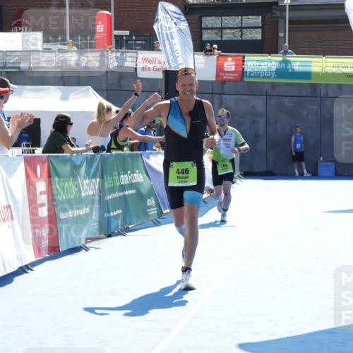 09.08.2026 - GEWOBA Citytriathlon Bremen Yannick Fuchs http://msf.ph/oto/9940747 09.08.2026 15:41:38 Ziel 446, 495 meine-sportfotos.de