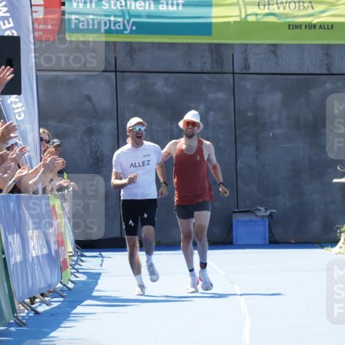 09.08.2026 - GEWOBA Citytriathlon Bremen Yannick Fuchs http://msf.ph/oto/9940756 09.08.2026 13:45:00 Ziel 1121 meine-sportfotos.de