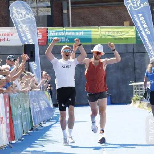 09.08.2026 - GEWOBA Citytriathlon Bremen Yannick Fuchs http://msf.ph/oto/9940767 09.08.2026 13:45:03 Ziel 1121 meine-sportfotos.de