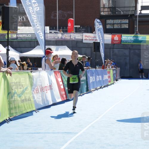09.08.2026 - GEWOBA Citytriathlon Bremen Yannick Fuchs http://msf.ph/oto/9940780 09.08.2026 15:41:59 Ziel 484 meine-sportfotos.de