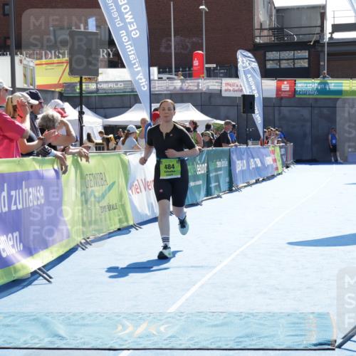 09.08.2026 - GEWOBA Citytriathlon Bremen Yannick Fuchs http://msf.ph/oto/9940784 09.08.2026 15:42:00 Ziel 484 meine-sportfotos.de