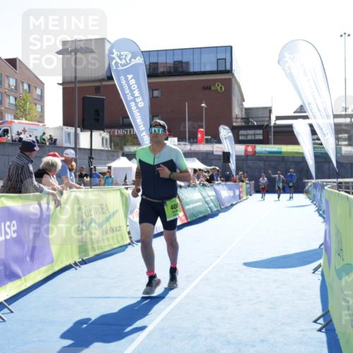 09.08.2026 - GEWOBA Citytriathlon Bremen Yannick Fuchs http://msf.ph/oto/9940918 09.08.2026 15:43:54 Ziel 408 meine-sportfotos.de