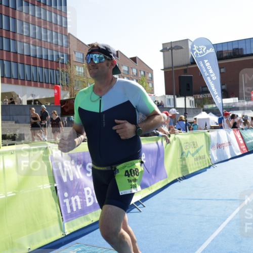 09.08.2026 - GEWOBA Citytriathlon Bremen Yannick Fuchs http://msf.ph/oto/9940925 09.08.2026 15:43:55 Ziel 408 meine-sportfotos.de