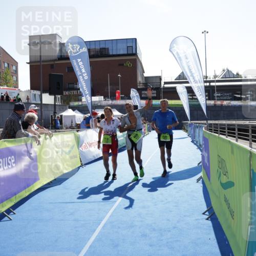 09.08.2026 - GEWOBA Citytriathlon Bremen Yannick Fuchs http://msf.ph/oto/9940950 09.08.2026 15:44:04 Ziel 445, 469, 512 meine-sportfotos.de