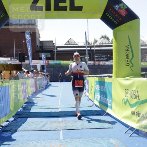 09.08.2026 - GEWOBA Citytriathlon Bremen Yannick Fuchs http://msf.ph/oto/9940972 09.08.2026 13:49:19 Ziel 577 meine-sportfotos.de