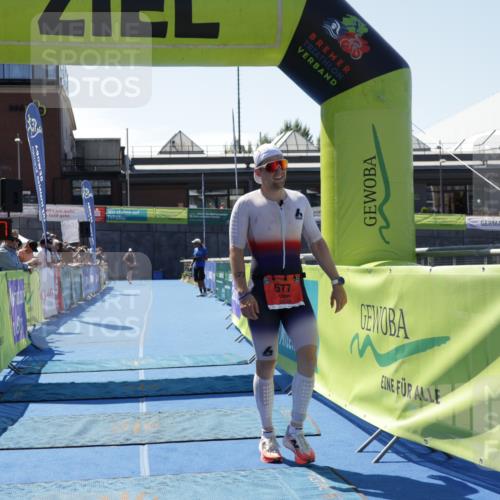 09.08.2026 - GEWOBA Citytriathlon Bremen Yannick Fuchs http://msf.ph/oto/9940977 09.08.2026 13:49:20 Ziel 577 meine-sportfotos.de