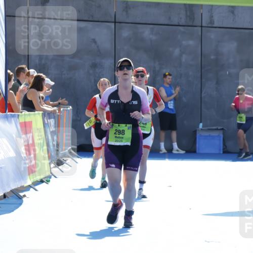 09.08.2026 - GEWOBA Citytriathlon Bremen Yannick Fuchs http://msf.ph/oto/9941020 09.08.2026 15:44:38 Ziel 465 meine-sportfotos.de