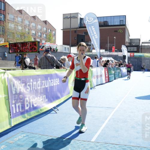 09.08.2026 - GEWOBA Citytriathlon Bremen Yannick Fuchs http://msf.ph/oto/9941055 09.08.2026 15:44:49 Ziel 248, 298 meine-sportfotos.de