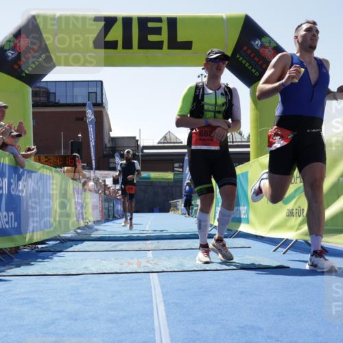 09.08.2026 - GEWOBA Citytriathlon Bremen Yannick Fuchs http://msf.ph/oto/9941056 09.08.2026 13:50:39 Ziel 559, 668, 766 meine-sportfotos.de