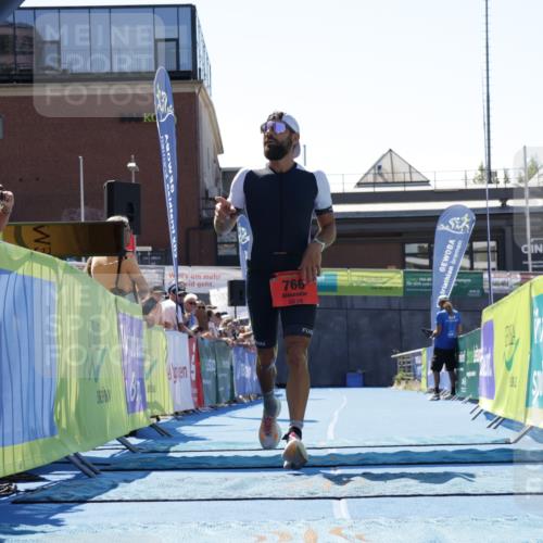 09.08.2026 - GEWOBA Citytriathlon Bremen Yannick Fuchs http://msf.ph/oto/9941058 09.08.2026 13:50:40 Ziel 559, 668, 766 meine-sportfotos.de
