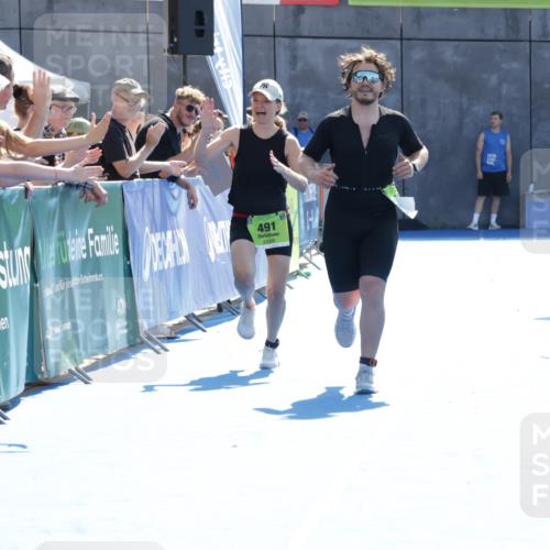 09.08.2026 - GEWOBA Citytriathlon Bremen Yannick Fuchs http://msf.ph/oto/9941076 09.08.2026 15:44:57 Ziel 101, 491, 496 meine-sportfotos.de