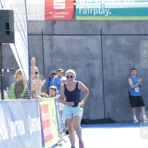 09.08.2026 - GEWOBA Citytriathlon Bremen Yannick Fuchs http://msf.ph/oto/9941096 09.08.2026 15:45:44 Ziel  meine-sportfotos.de