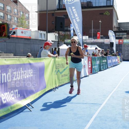 09.08.2026 - GEWOBA Citytriathlon Bremen Yannick Fuchs http://msf.ph/oto/9941116 09.08.2026 15:45:51 Ziel 518 meine-sportfotos.de