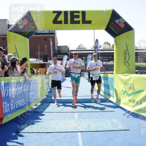 09.08.2026 - GEWOBA Citytriathlon Bremen Yannick Fuchs http://msf.ph/oto/9941122 09.08.2026 13:51:53 Ziel 1128 meine-sportfotos.de