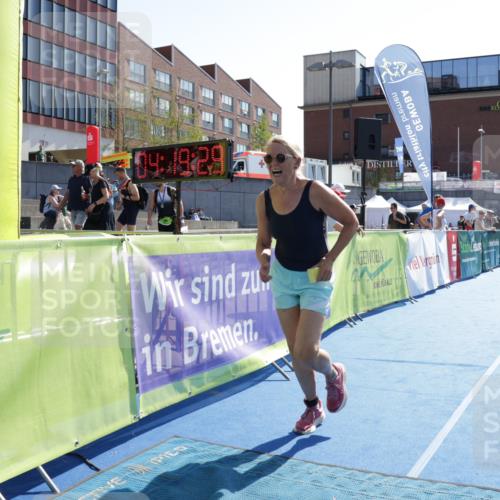 09.08.2026 - GEWOBA Citytriathlon Bremen Yannick Fuchs http://msf.ph/oto/9941123 09.08.2026 15:45:52 Ziel 518 meine-sportfotos.de
