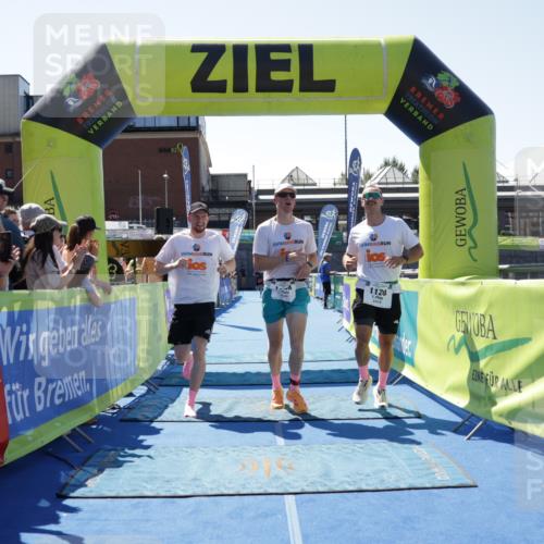 09.08.2026 - GEWOBA Citytriathlon Bremen Yannick Fuchs http://msf.ph/oto/9941124 09.08.2026 13:51:53 Ziel 1128 meine-sportfotos.de
