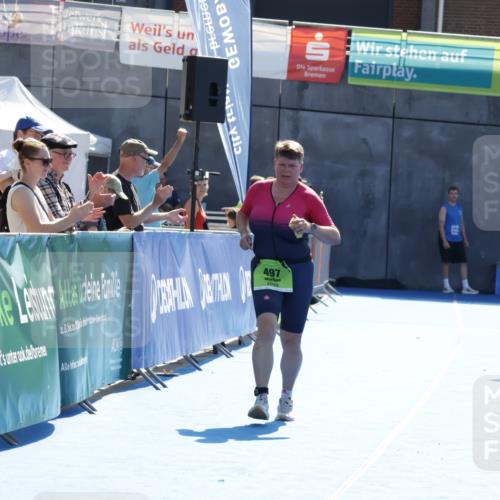 09.08.2026 - GEWOBA Citytriathlon Bremen Yannick Fuchs http://msf.ph/oto/9941136 09.08.2026 15:47:02 Ziel  meine-sportfotos.de