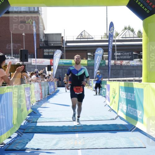 09.08.2026 - GEWOBA Citytriathlon Bremen Yannick Fuchs http://msf.ph/oto/9941142 09.08.2026 13:52:00 Ziel 572, 675, 1148 meine-sportfotos.de