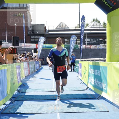 09.08.2026 - GEWOBA Citytriathlon Bremen Yannick Fuchs http://msf.ph/oto/9941146 09.08.2026 13:52:01 Ziel 572, 675, 1148 meine-sportfotos.de