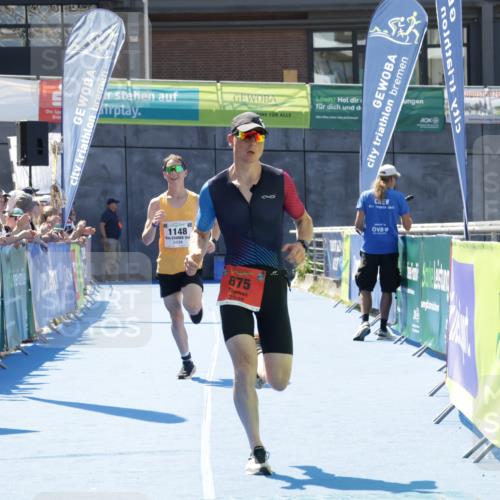 09.08.2026 - GEWOBA Citytriathlon Bremen Yannick Fuchs http://msf.ph/oto/9941153 09.08.2026 13:52:03 Ziel 572, 675, 1148 meine-sportfotos.de