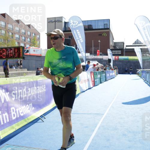 09.08.2026 - GEWOBA Citytriathlon Bremen Yannick Fuchs http://msf.ph/oto/9941185 09.08.2026 15:47:34 Ziel 251, 443, 475 meine-sportfotos.de
