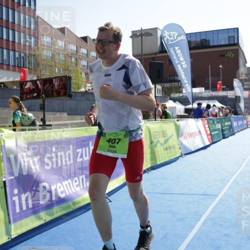 09.08.2026 - GEWOBA Citytriathlon Bremen Yannick Fuchs http://msf.ph/oto/9941257 09.08.2026 15:50:03 Ziel 407 meine-sportfotos.de