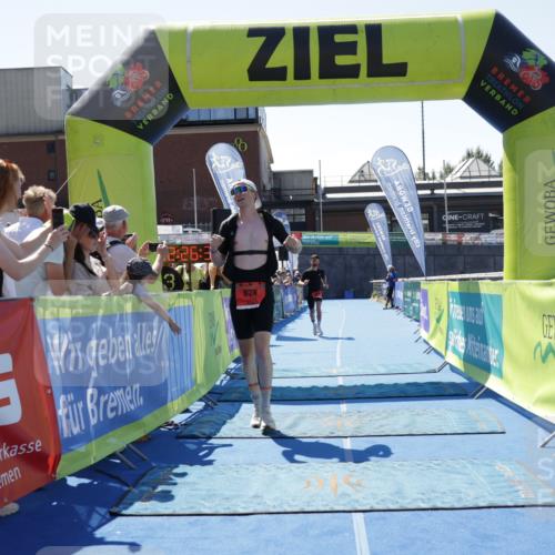 09.08.2026 - GEWOBA Citytriathlon Bremen Yannick Fuchs http://msf.ph/oto/9941258 09.08.2026 13:52:58 Ziel 658, 878 meine-sportfotos.de