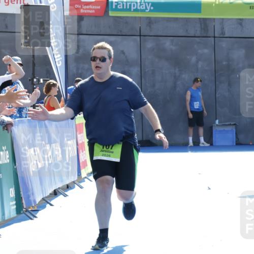 09.08.2026 - GEWOBA Citytriathlon Bremen Yannick Fuchs http://msf.ph/oto/9941259 09.08.2026 15:52:01 Ziel 107 meine-sportfotos.de