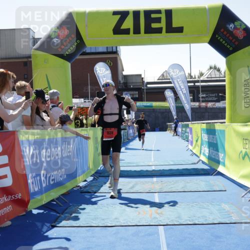 09.08.2026 - GEWOBA Citytriathlon Bremen Yannick Fuchs http://msf.ph/oto/9941260 09.08.2026 13:52:58 Ziel 658, 878 meine-sportfotos.de