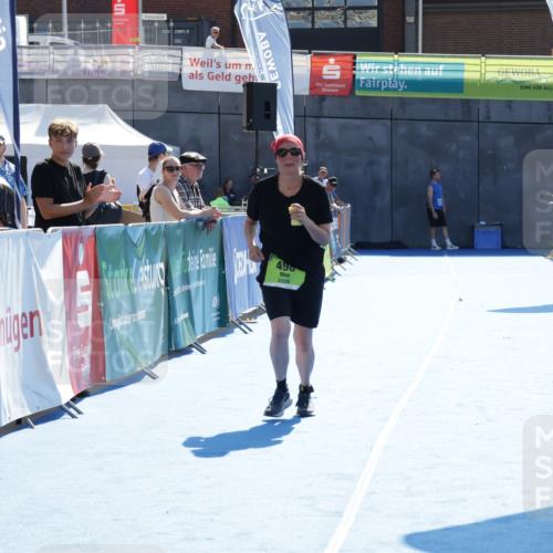 09.08.2026 - GEWOBA Citytriathlon Bremen Yannick Fuchs http://msf.ph/oto/9941288 09.08.2026 15:52:41 Ziel 498 meine-sportfotos.de