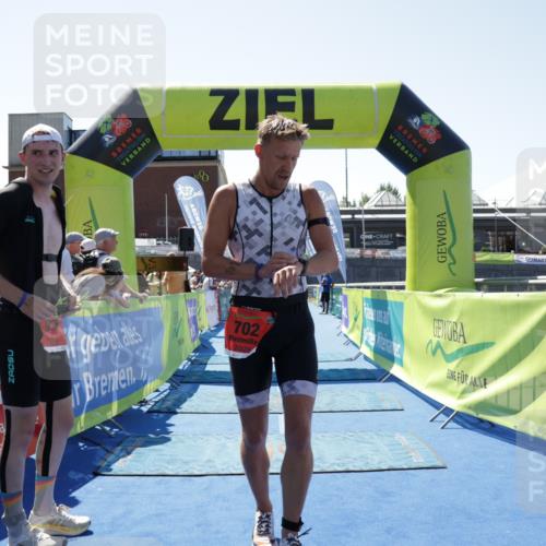 09.08.2026 - GEWOBA Citytriathlon Bremen Yannick Fuchs http://msf.ph/oto/9941313 09.08.2026 13:53:36 Ziel 623, 702 meine-sportfotos.de