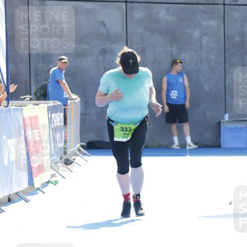 09.08.2026 - GEWOBA Citytriathlon Bremen Yannick Fuchs http://msf.ph/oto/9941367 09.08.2026 15:56:38 Ziel  meine-sportfotos.de
