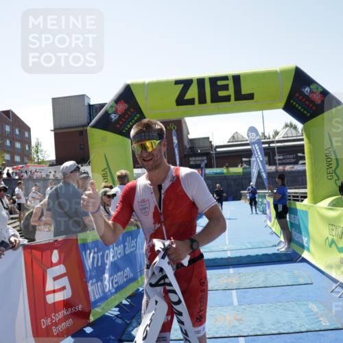 09.08.2026 - GEWOBA Citytriathlon Bremen Yannick Fuchs http://msf.ph/oto/9941453 09.08.2026 13:55:15 Ziel 769, 1004, 1004 meine-sportfotos.de