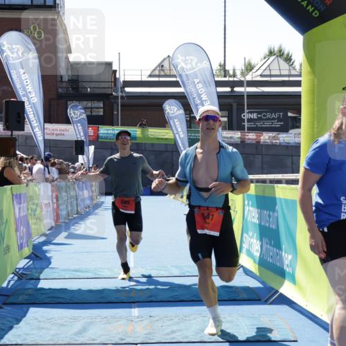 09.08.2026 - GEWOBA Citytriathlon Bremen Yannick Fuchs http://msf.ph/oto/9941479 09.08.2026 13:56:09 Ziel 541, 695 meine-sportfotos.de