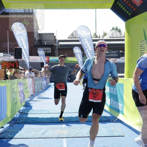 09.08.2026 - GEWOBA Citytriathlon Bremen Yannick Fuchs http://msf.ph/oto/9941481 09.08.2026 13:56:10 Ziel 541, 695 meine-sportfotos.de