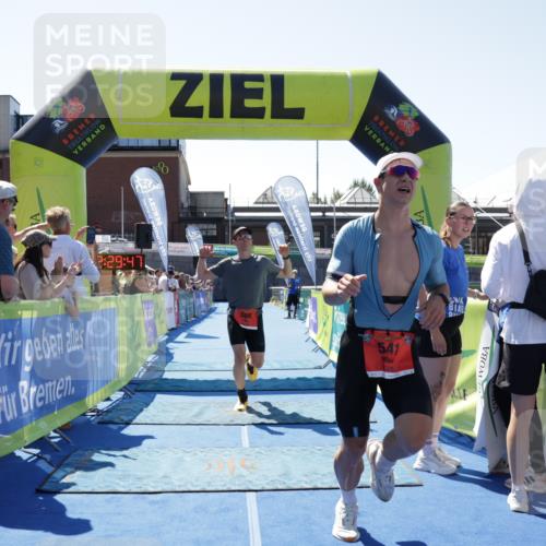 09.08.2026 - GEWOBA Citytriathlon Bremen Yannick Fuchs http://msf.ph/oto/9941482 09.08.2026 13:56:10 Ziel 541, 695 meine-sportfotos.de