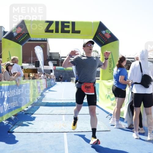 09.08.2026 - GEWOBA Citytriathlon Bremen Yannick Fuchs http://msf.ph/oto/9941485 09.08.2026 13:56:11 Ziel 541, 695 meine-sportfotos.de