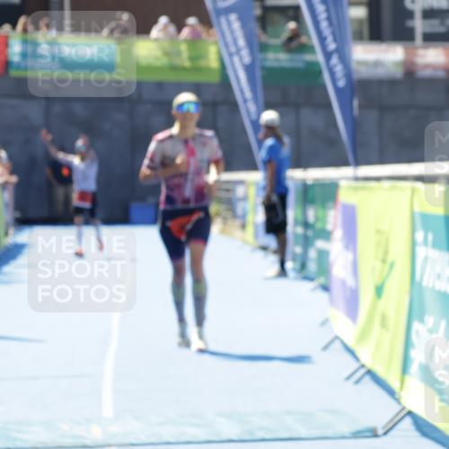 09.08.2026 - GEWOBA Citytriathlon Bremen Yannick Fuchs http://msf.ph/oto/9941578 09.08.2026 13:58:56 Ziel 955 meine-sportfotos.de