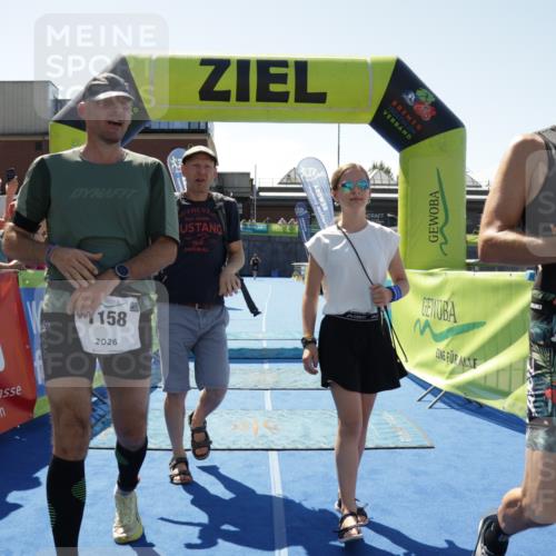 09.08.2026 - GEWOBA Citytriathlon Bremen Yannick Fuchs http://msf.ph/oto/9941735 09.08.2026 14:01:46 Ziel 1158 meine-sportfotos.de