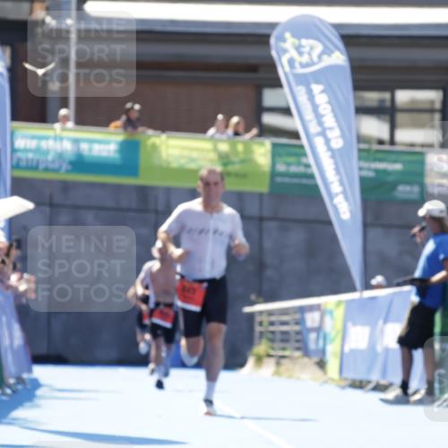 09.08.2026 - GEWOBA Citytriathlon Bremen Yannick Fuchs http://msf.ph/oto/9941836 09.08.2026 14:04:29 Ziel 843 meine-sportfotos.de