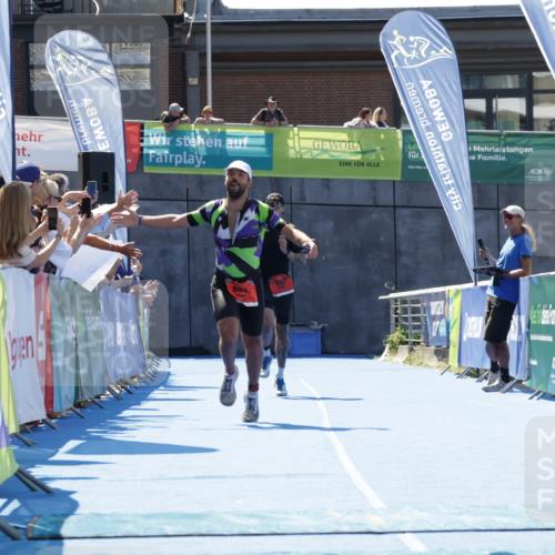 09.08.2026 - GEWOBA Citytriathlon Bremen Yannick Fuchs http://msf.ph/oto/9941918 09.08.2026 14:06:42 Ziel 632, 697 meine-sportfotos.de