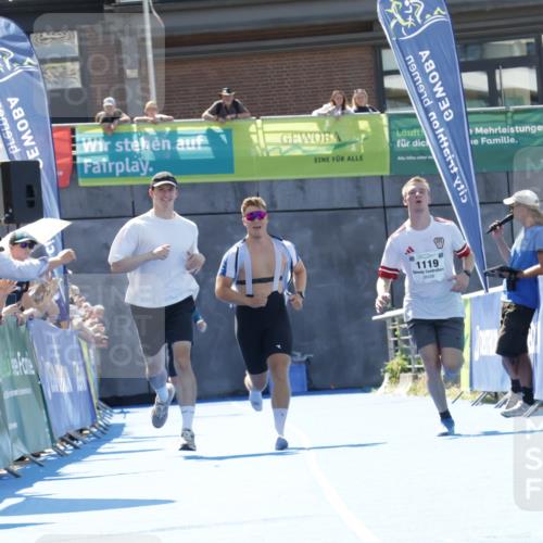 09.08.2026 - GEWOBA Citytriathlon Bremen Yannick Fuchs http://msf.ph/oto/9941953 09.08.2026 14:07:36 Ziel 1119 meine-sportfotos.de